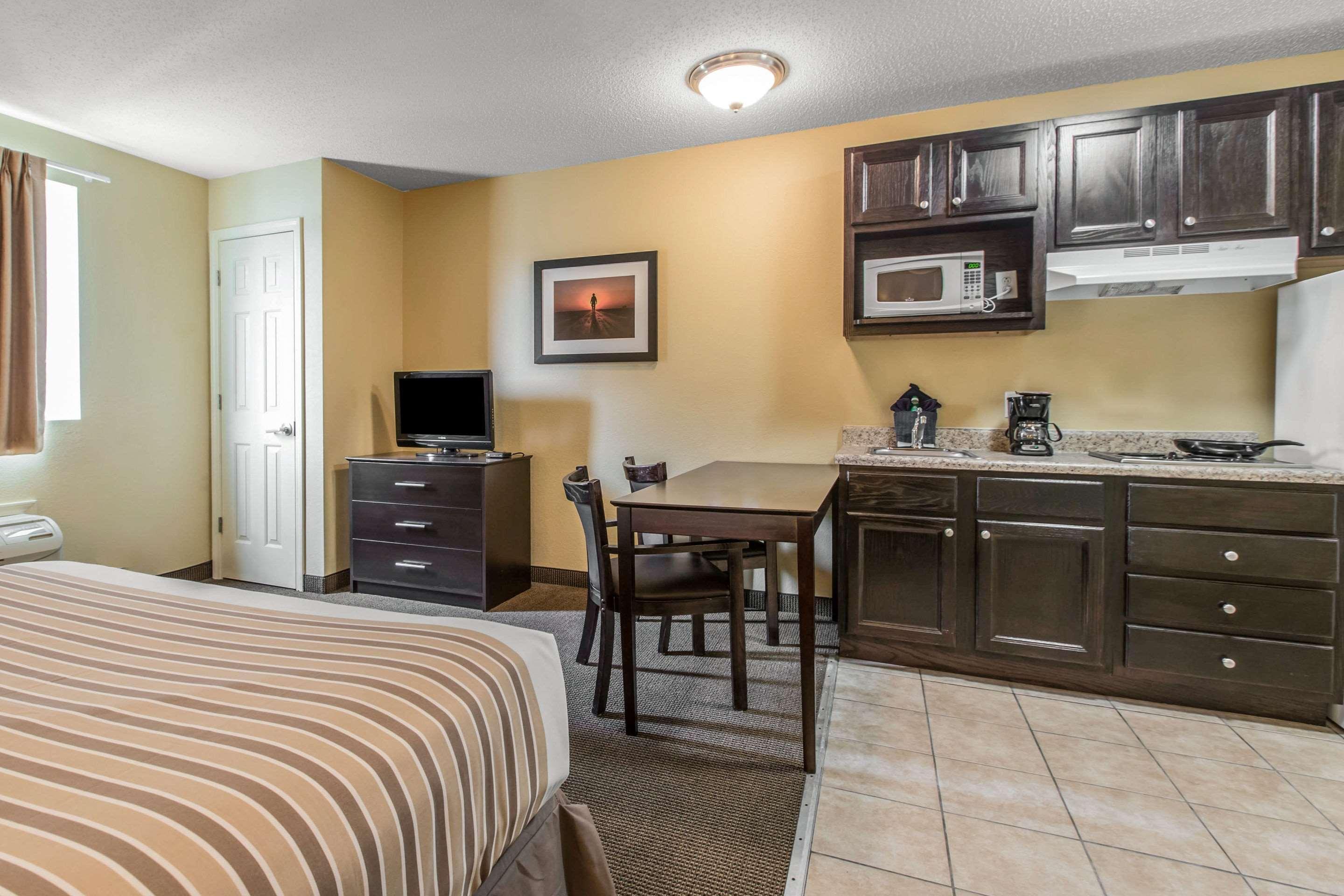 Suburban Studios Near Camp Lejeune Jacksonville Extérieur photo