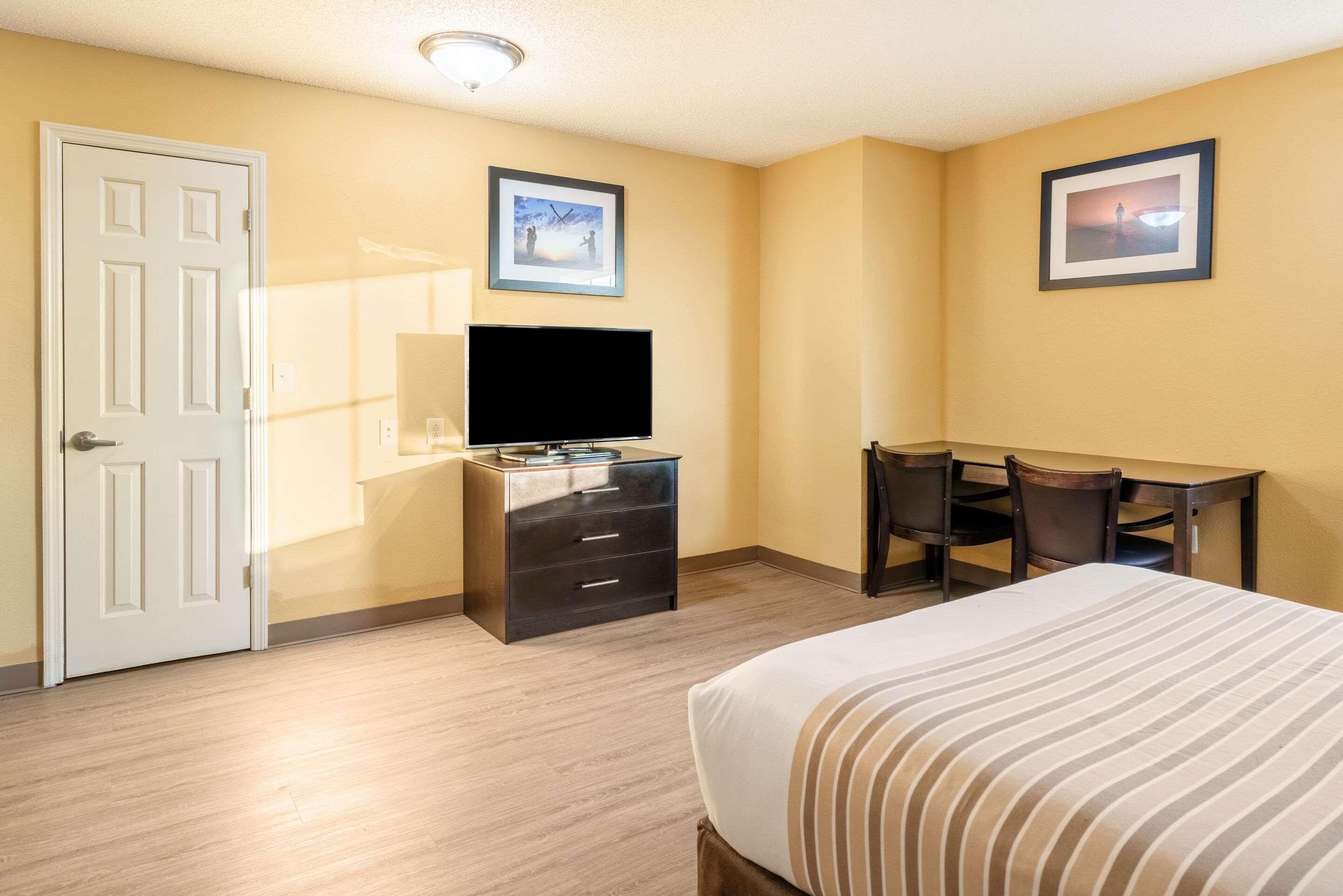 Suburban Studios Near Camp Lejeune Jacksonville Extérieur photo