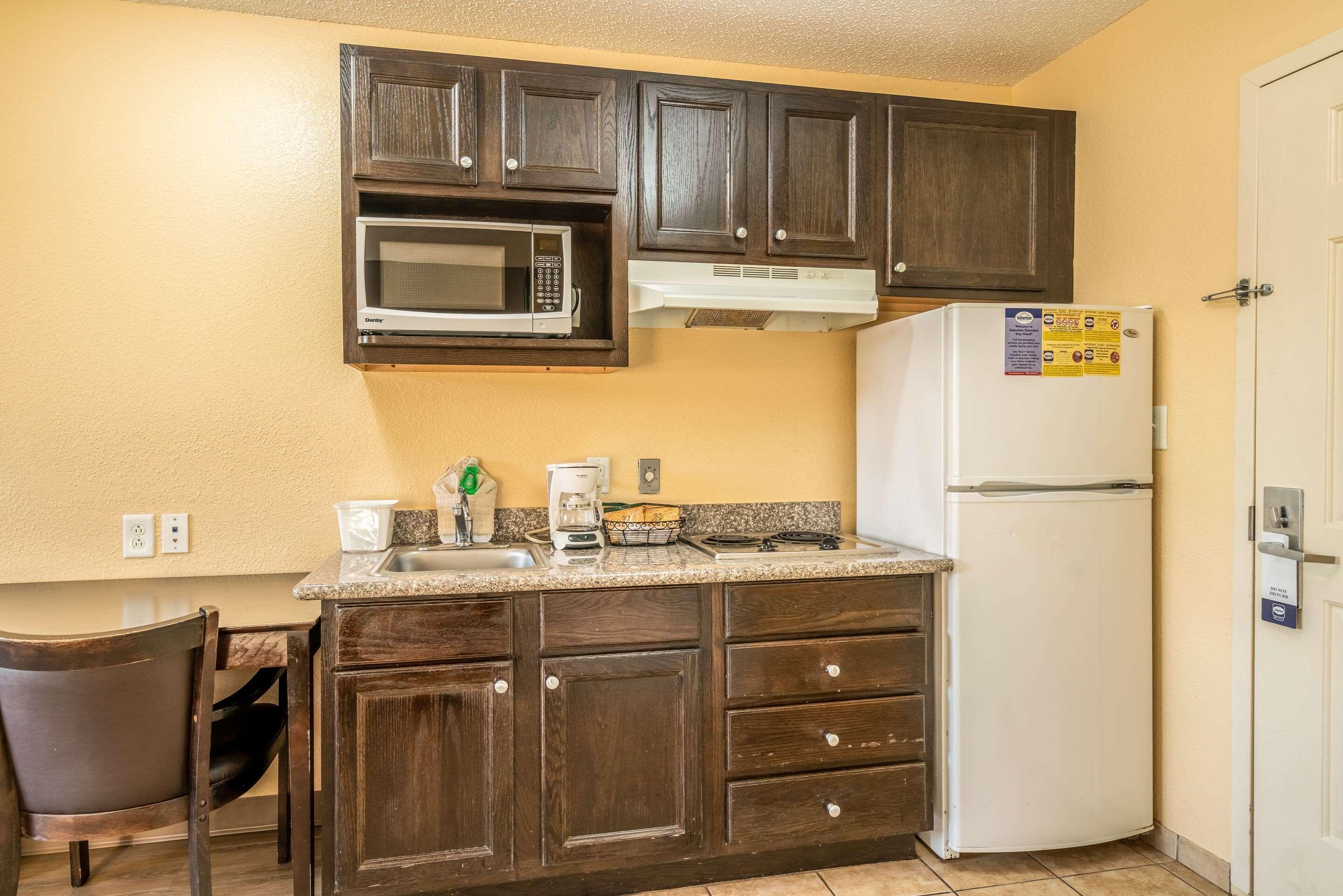 Suburban Studios Near Camp Lejeune Jacksonville Extérieur photo