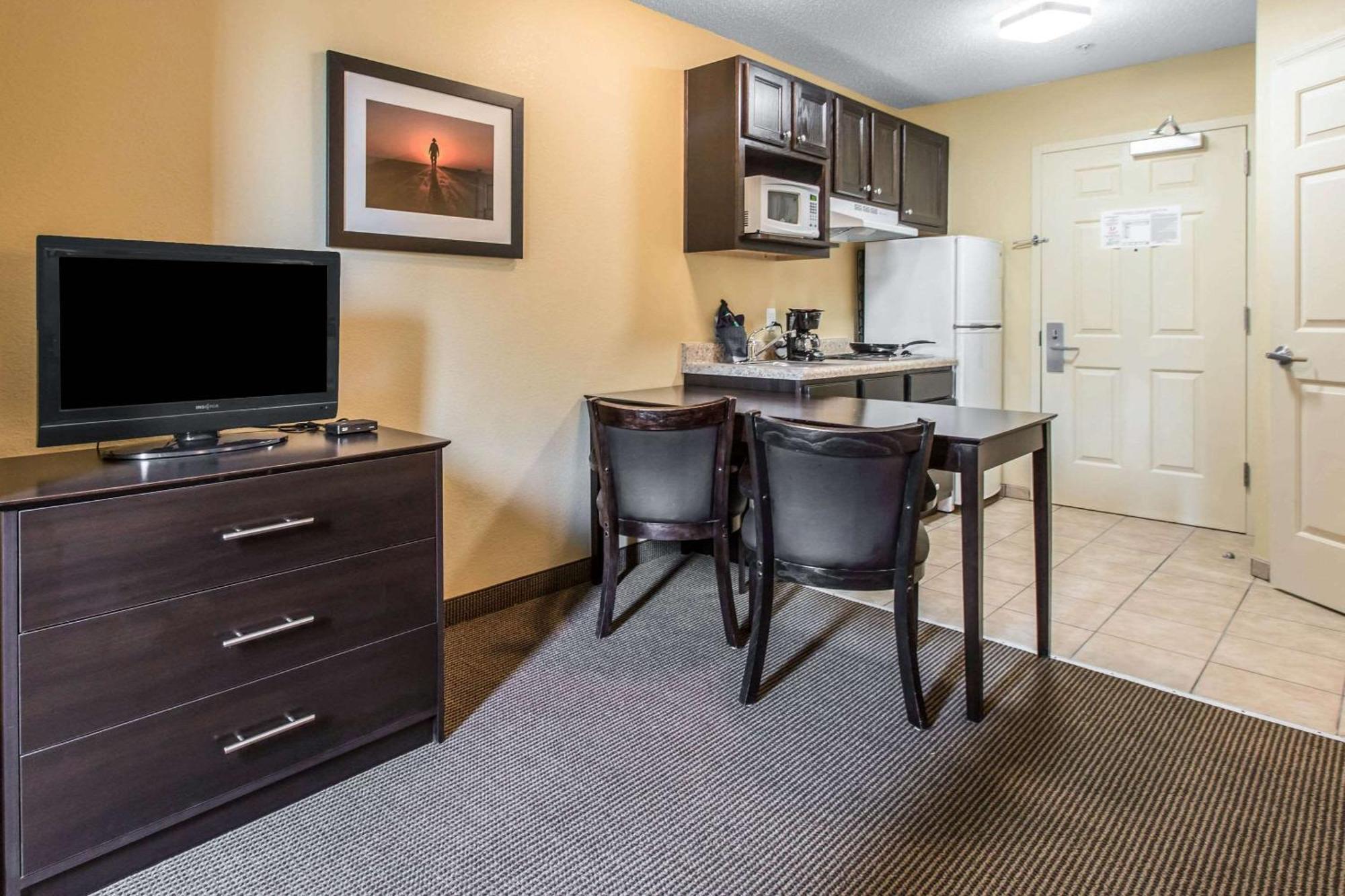 Suburban Studios Near Camp Lejeune Jacksonville Extérieur photo