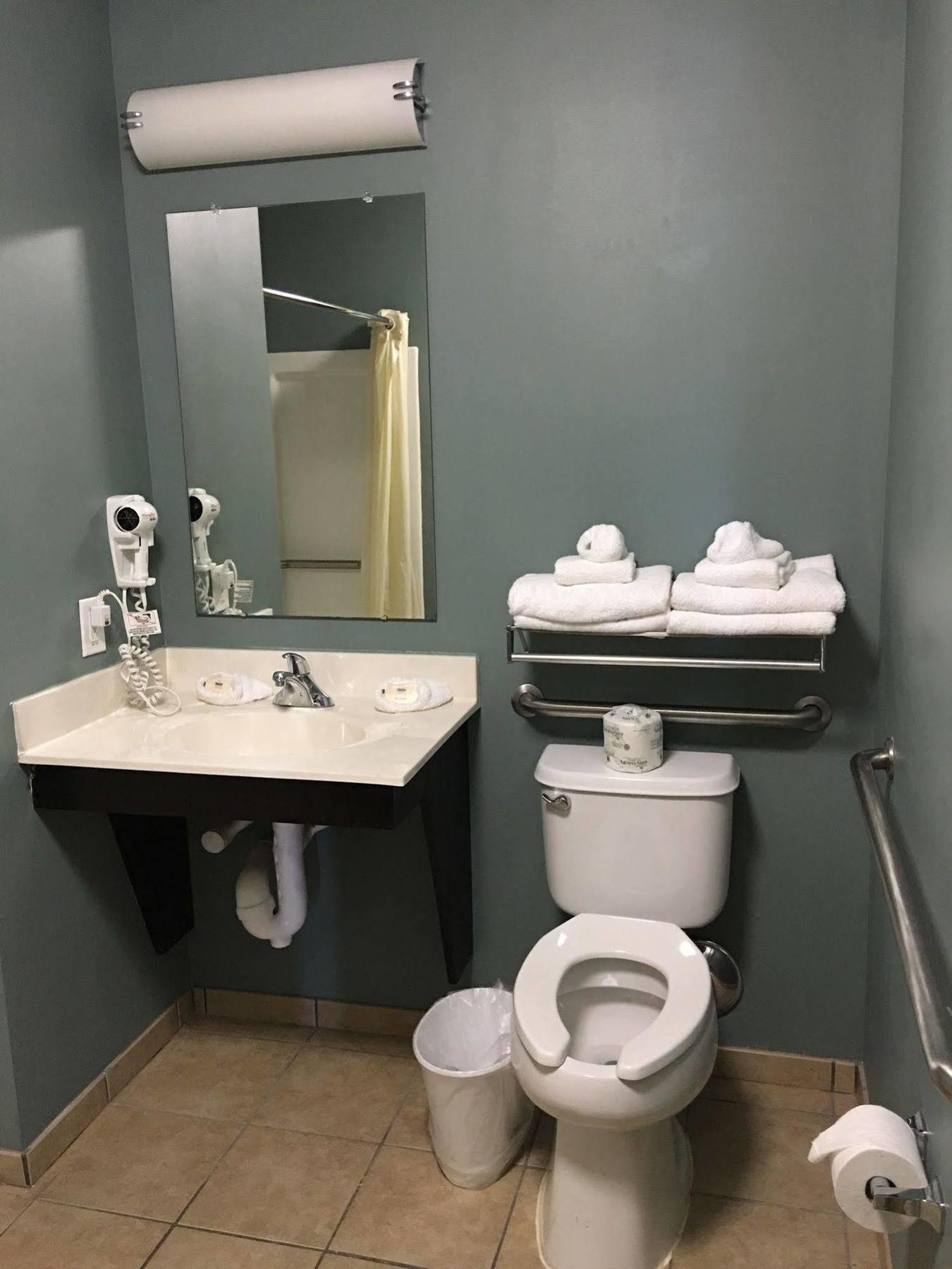 Suburban Studios Near Camp Lejeune Jacksonville Extérieur photo